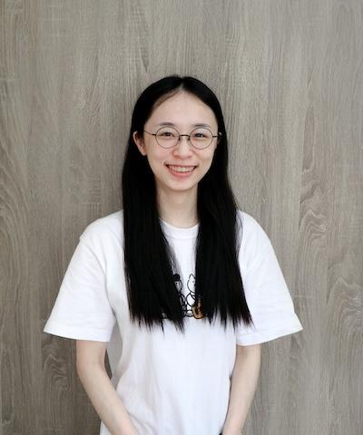 劭安老師照片