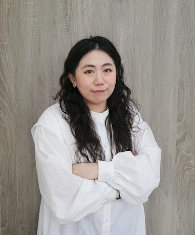 Momo老師照片