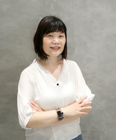 稚芸老師照片